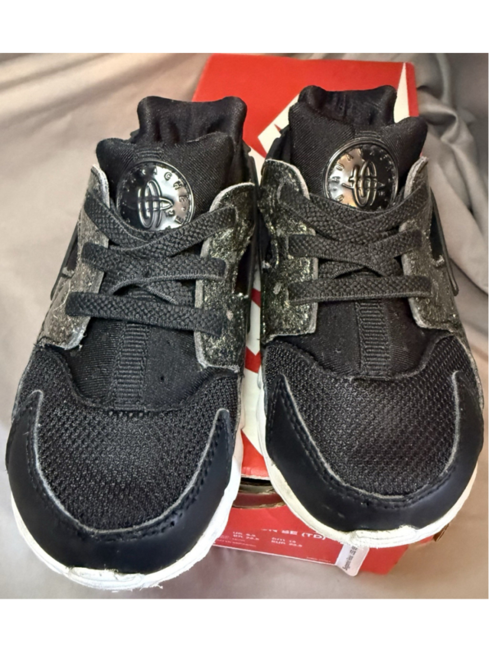 2017 Nike Huarache Run SE Black/Metallic Gold Toddler Shoes Size 7C W/Box